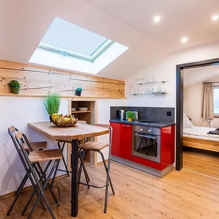 Schmidt アパート *